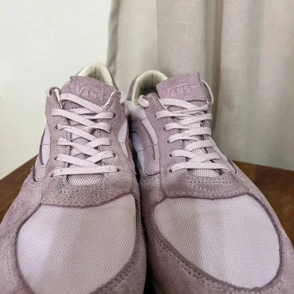 Vans Unisex Runner OG Lilac Snow VN0A2XS8JVZ Shoes Sneakers M 7 W 8.5 500383 - Picture 5 of 14